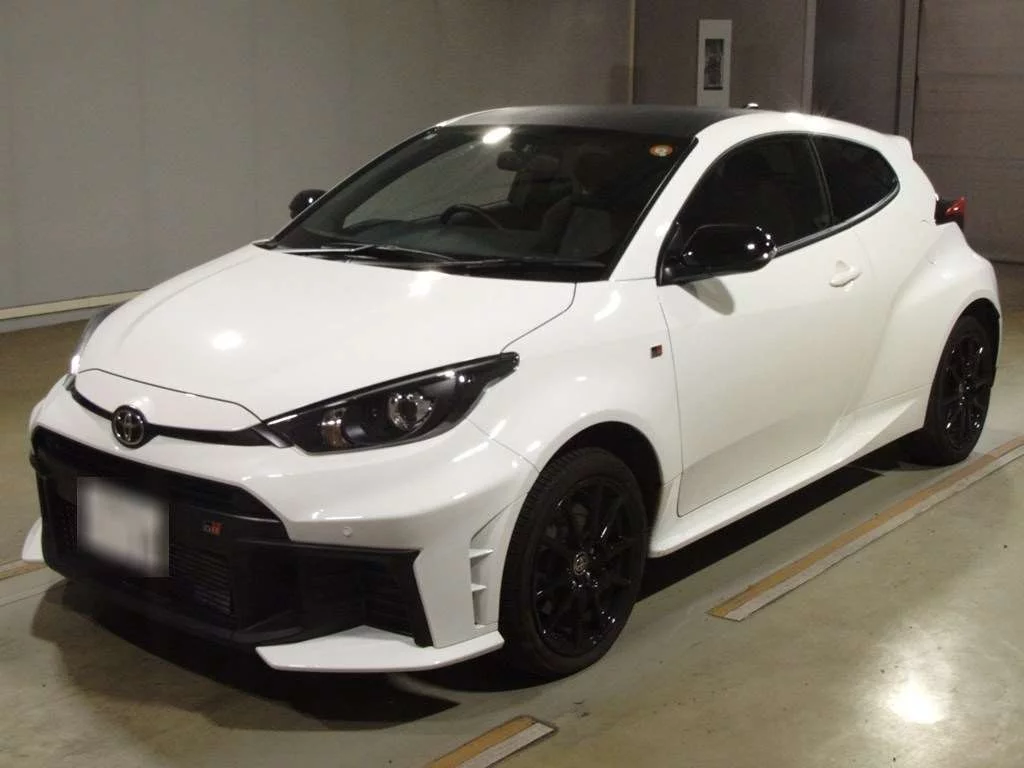 Toyota GR Yaris GXPA16 2025